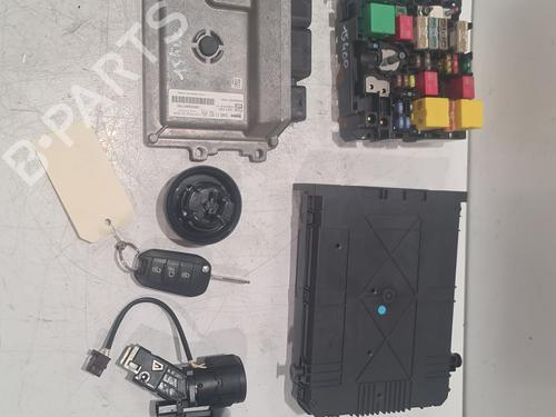 Used Electronic module PEUGEOT 208 I (CA_, CC_) 1.2 VTI 82 (82 hp) 32173979