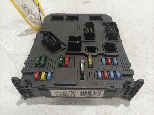 Fuse box PEUGEOT 206+ (2L_, 2M_) 1.4 i | BP30973128E1