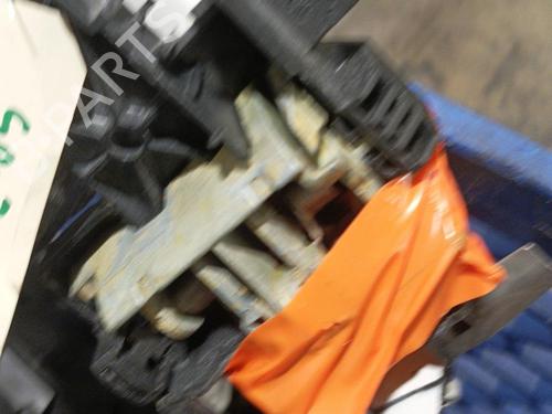 Used Front left interior door handle BMW 1 (E81) 118 d (143 hp) 22587582