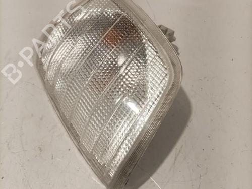 Used Left front indicator MERCEDES-BENZ 124 Saloon (W124) 250 D (124.125) (94 hp) 22579475