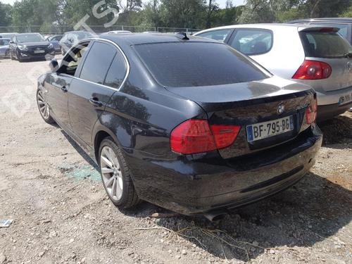 BMW 3 (E90)  320 d  2108574