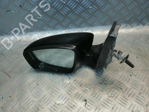 left-mirror-vw-up-121-122-bl1-bl2-bl3-123-10-2011-22584286 main image