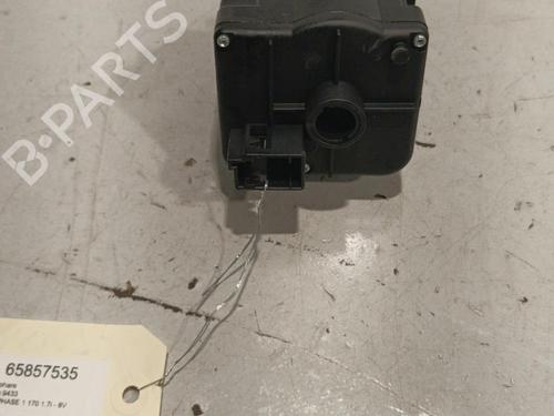 Used Headlight switch Headlight switch MERCEDES-BENZ A-CLASS (W169) A 170 (169.032, 169.332) (116 hp) 22586352 22586352