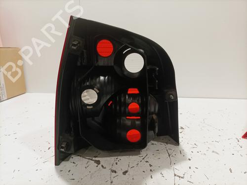 Right taillight VW POLO IV (9N_, 9A_) 1.2 12V | BP22583264C35 
