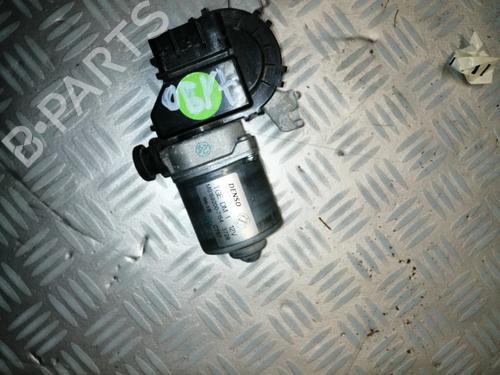 Used Front wiper motor FIAT GRANDE PUNTO (199_) 1.3 D Multijet (199.AXD11, 199.AXD1A, 199.AXD1B,... (90 hp) 22591706