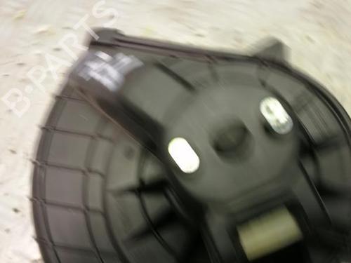 Used Heater blower motor Heater blower motor RENAULT KANGOO Express (FW0/1_) 1.5 dCi 90 (FW0G, FW05, FW08, FW11) (90 hp) 22587368 22587368