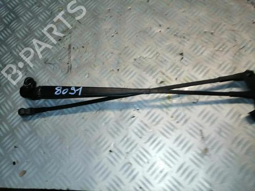 front-wipers-mechanism-peugeot-108-10-vti-2014-22578329 main image