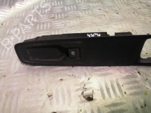 Used Right front window switch Right front window switch RENAULT CAPTUR I (J5_, H5_) 1.3 TCe 130 (J5NJ, J5NE) (131 hp) 22587393 22587393