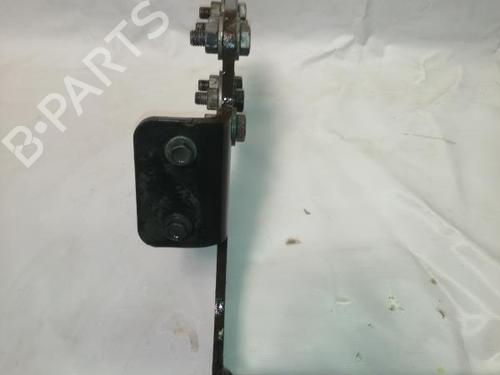 Used Tow ball/Mechanism NISSAN CABSTAR (F24M, F24W) 35.13 DCI, 45.13 DCI 2.5 (F24M) (131 hp) 22575700