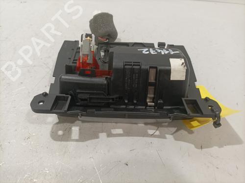 Used Ashtray Ashtray AUDI A5 Convertible (8F7) 2.0 TFSI quattro (211 hp) 22569387 22569387