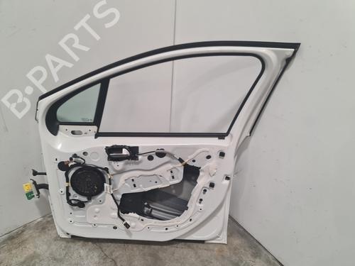 dr-hjre-fortil-peugeot-2008-i-cu_-2013-35924064 main image