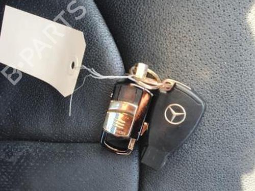 Mass air flow sensor MERCEDES-BENZ E-CLASS T-Model (S211) E 220 CDI (211.206) | BP22573822M95 