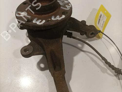 Used Right front steering knuckle RENAULT CLIO III (BR0/1, CR0/1) 1.5 dCi (75 hp) 22579018