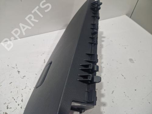 Used Glove box Glove box TOYOTA YARIS (_P21_, _PA1_, _PH1_) 1.5 Hybrid (MXPH10, MXPH11) (116 hp) 22577700 22577700