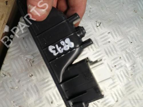 Used Left rear window switch Left rear window switch 22577958 22577958