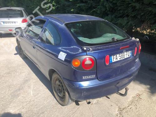 Right front fog light RENAULT MEGANE I Coach (DA0/1_) 1.9 dTi (DA0N) | BP22591639C31 