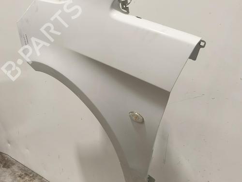 Used Left front fenders Left front fenders 36902830 36902830