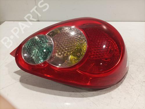 Højre baglygte TOYOTA AYGO (_B1_) 1.0 (KGB10_, KGB10R) (68 hp) 31908768