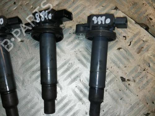Used Ignition coil TOYOTA YARIS (_P1_) 1.0 (SCP10_, SCP10R) (68 hp) 22573741