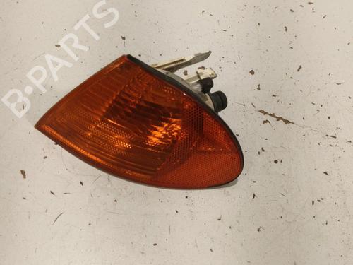 Used Left front indicator BMW 3 (E46) 320 d (136 hp) 22576232