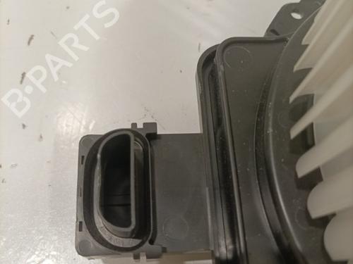 Used Heater blower motor Heater blower motor SUZUKI VITARA (LY) 1.4 Hybrid (Mild Hybrid) AllGrip (APK414) (129 hp) 22584927 22584927