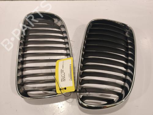 Used Grille Grille 37993632 37993632