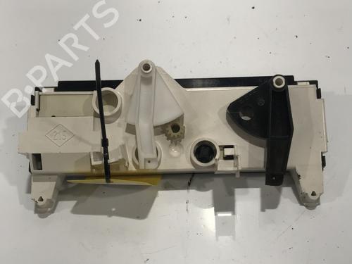 Used Climate control RENAULT CLIO I (B/C57_, 5/357_) 1.2 (B/C/S57A, B/C57S, 5/357F, 5/357J, 5/357L, 5/357R) (58 hp) 25923304