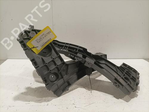 suporte-do-para-choques-tras-audi-q2-gab-gag-2016-36482188 main image
