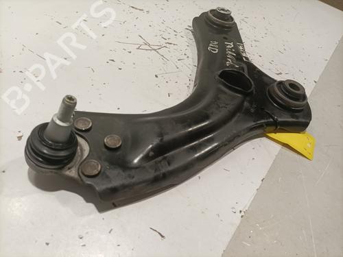 Used Right front suspension arm Right front suspension arm RENAULT CLIO V (B7_) 1.3 TCe 140 (B7N0) (140 hp) 22583195 22583195