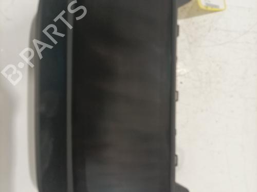 Cockpit BMW 1 (F40) 118 i (140 hp) 29848101