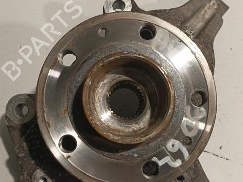 Used Left front steering knuckle Left front steering knuckle RENAULT LAGUNA III (BT0/1) 2.0 dCi (BT01, BT08, BT09, BT0E, BT0K, BT12, BT1C, BT1D,... (150 hp) 22586480 22586480