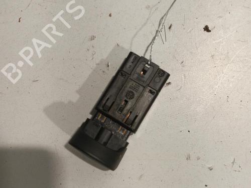 Used Warning switch Warning switch RENAULT KANGOO (KC0/1_) 1.5 dCi (KC08, KC09) (82 hp) 22580462 22580462