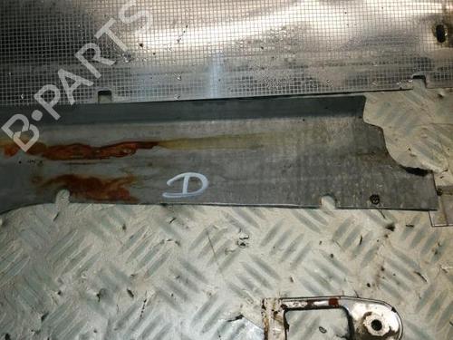 Used Right sideskirt Right sideskirt 37748077 37748077