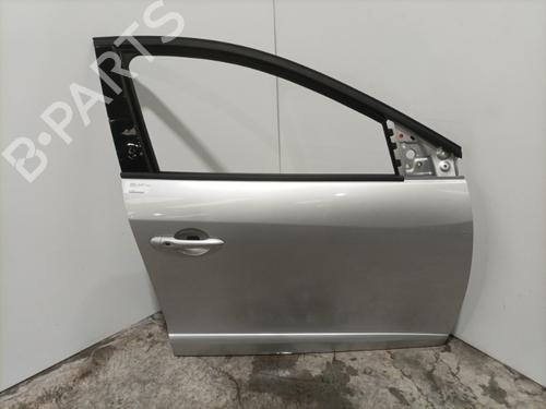 Used Right front door RENAULT MEGANE III Grandtour (KZ0/1) 1.5 dCi (KZ1G, KZ1W, KZ0R) (95 hp) 22573484