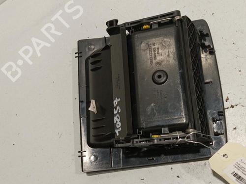 glove-box-vw-touran-1t1-1t2-2003-2004-2005-2006-2007-2008-2009-2010-2011-27972735 main image