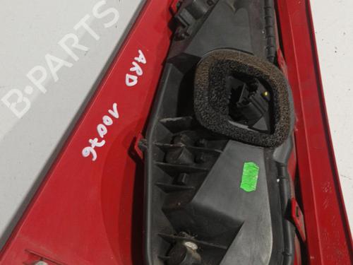 Used Right taillight Right taillight PEUGEOT 107 (PM_, PN_) 1.0 (68 hp) 22586687 22586687