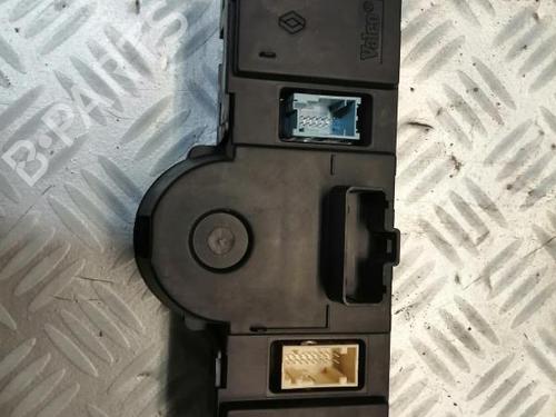 Used Climate control Climate control RENAULT GRAND SCÉNIC II (JM0/1_) 1.9 dCi (JM0G, JM12, JM1G, JM2C) (120 hp) 22590671 22590671