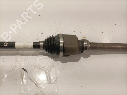 Right front driveshaft PEUGEOT 5008 II (MC_, MJ_, MR_, M4_) 1.2 Hybrid 136 (MRHPYC) | BP22572840M39 