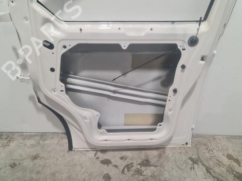 Used Right front door Right front door VW TRANSPORTER T5 Van (7HA, 7HH, 7EA, 7EH) [2003-2026] 33611078 33611078