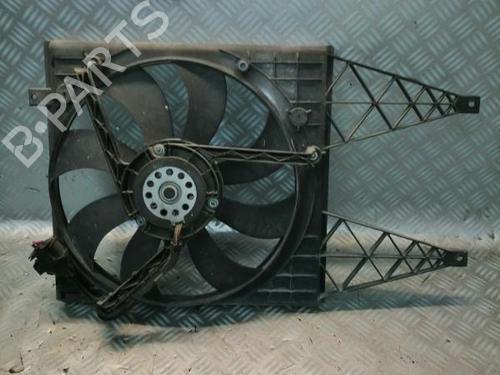 Used Radiator fan Radiator fan 22590356 22590356