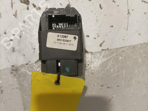 Used Left front window switch Left front window switch PEUGEOT 206+ (2L_, 2M_) 1.4 i (73 hp) 22577456 22577456