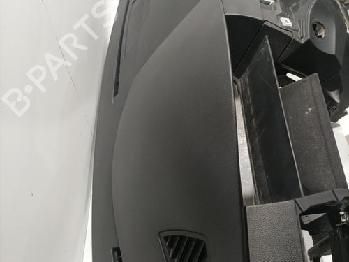 Used Dashboard Dashboard BMW 5 (E60) 525 d (197 hp) 33950496 33950496