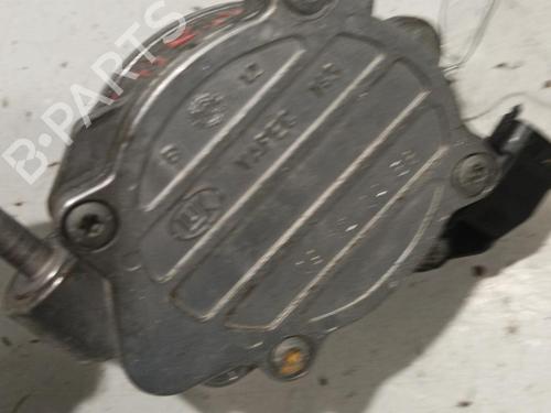 Used Vacuum pump Vacuum pump TOYOTA COROLLA (_E12_) 1.4 D (NDE120_, NDE120R) (90 hp) 22581680 22581680