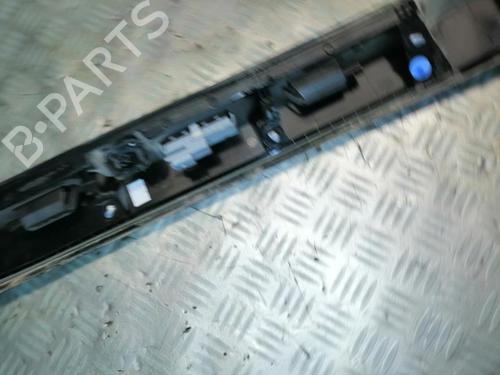 Pynteleist til bakluke DACIA DUSTER (HM_) 1.5 dCi 115 4x4 (HMAD) (116 hp) 22583861