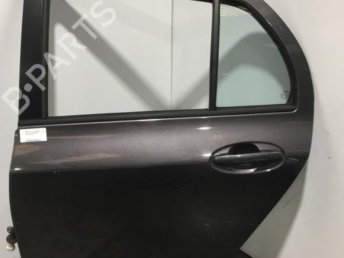 Used Left rear door TOYOTA YARIS (_P9_) 1.4 D-4D (NLP90_, NLP90R) (90 hp) 22577363