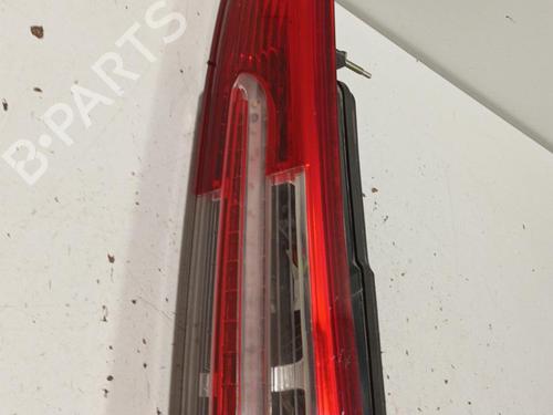 right-taillight-ford-c-max-dm2-16-tdci-1619507-2007-2008-2009-2010-22587702 main image