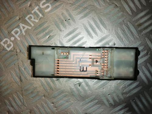 Used Left front window switch NISSAN X-TRAIL I (T30) 2.2 dCi 4x4 (136 hp) 22584453