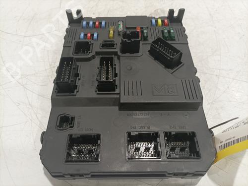 Fuse box PEUGEOT 206+ (2L_, 2M_) 1.4 i | BP30973128E1