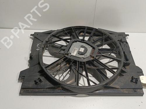 Used Radiator fan MERCEDES-BENZ CLS (C219) CLS 320 CDI (219.322) (224 hp) 22575081