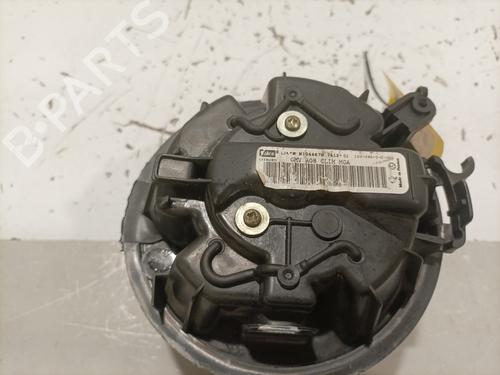 Heater blower motor PEUGEOT 1007 (KM_) 1.4 | BP22583214M62 